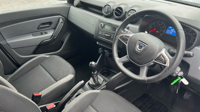 Dacia Duster 1.6 SCe Essential 5dr Petrol Estate